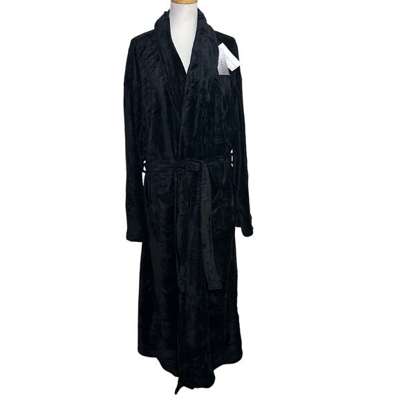 Black Robe Women's Ultra Plus Black Size 2X/3X NWT - Picture 1 of 7